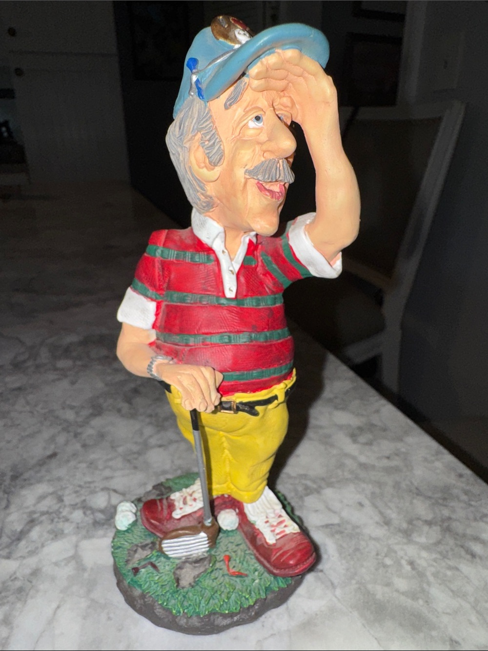 Russ Berrie &Co Doug Harris “ Golfer Figurine “Eye On The Ball” 7in x 3in